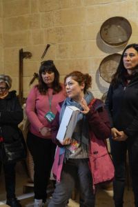 the-monuments-people-02
